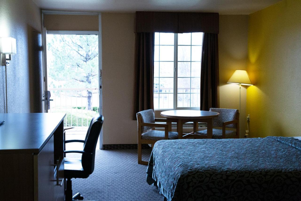 Days Inn By Wyndham Flagstaff Near Downtown/Nau On Route 66 Zewnętrze zdjęcie